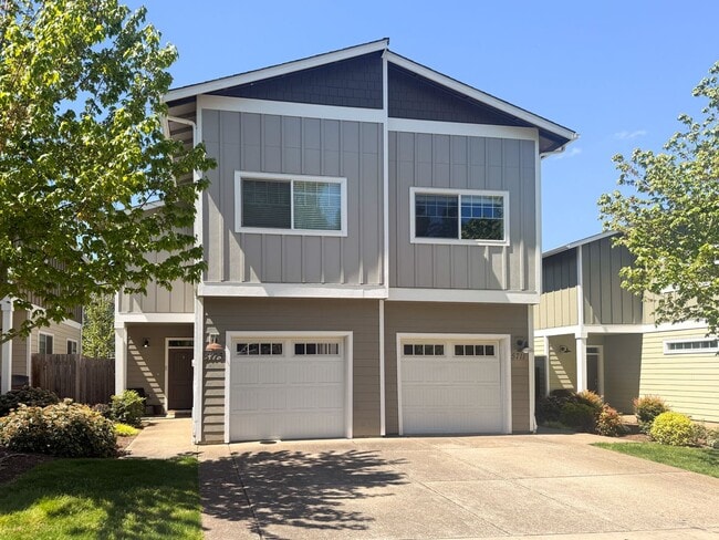 Building Photo - HONEYBEE5711-5713 Unit 5711