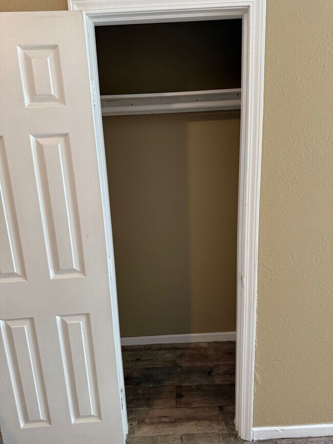 Photo - 4819-4821 Lynhuber Dr Unit 4821