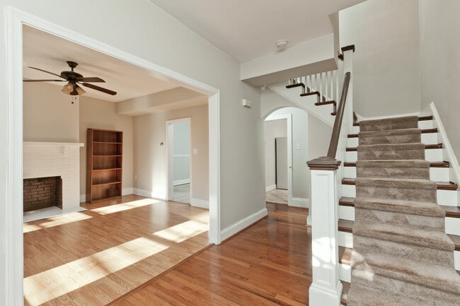 23 S Jefferson St Unit Main