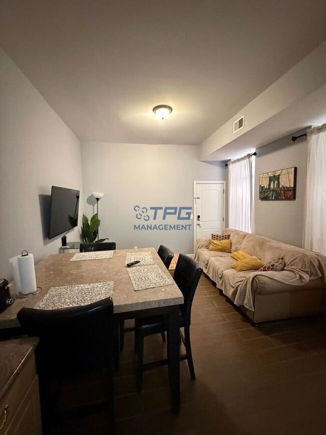 Photo - 142 Ripley Pl Unit 1