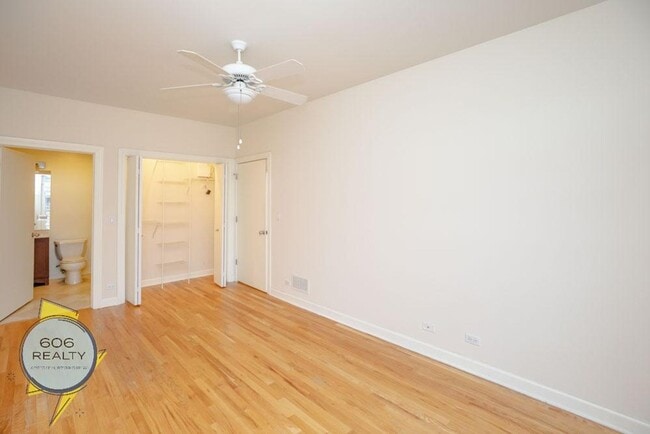 Photo - 3347 N Clark St Unidad 1NW