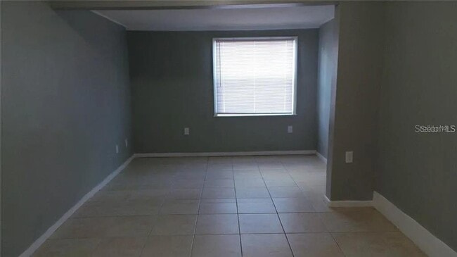 Photo - 707 Ave B SW