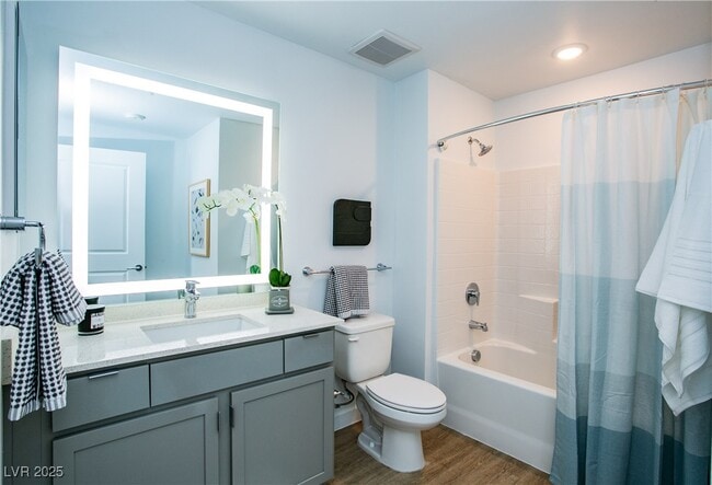 Photo - 4480 Meadows Ln Unit Multiple