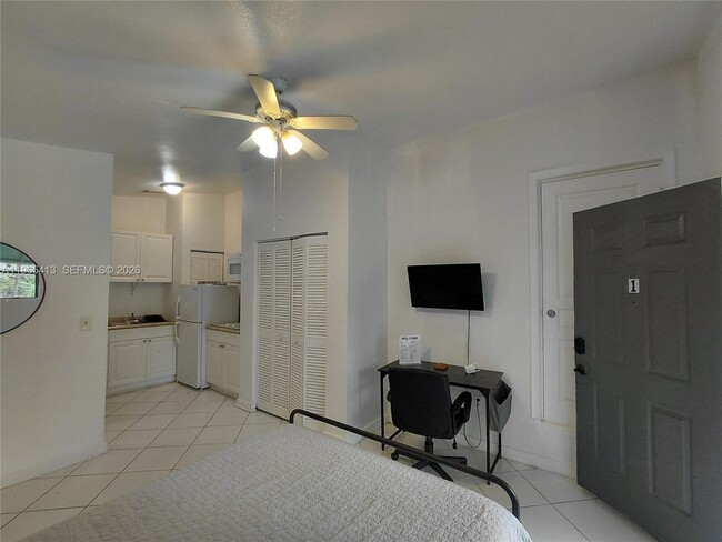 Photo - 1050 NE 82nd St Unit 1