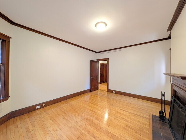 Photo - 14 Linnaean St Unit 7