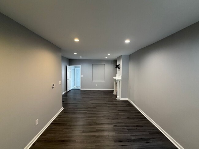 Photo - 38 N Redfield St