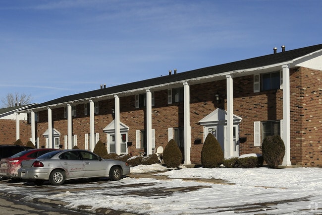 Photo - South Shore Court Apartments