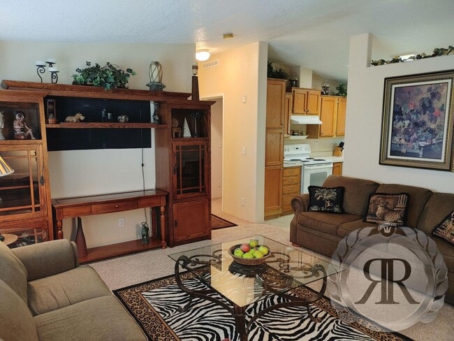 Photo - Gorgeous Fully Furnished Country Home