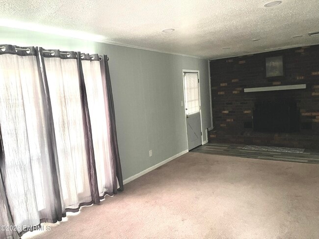 Photo - 5293 Hwy 19 N