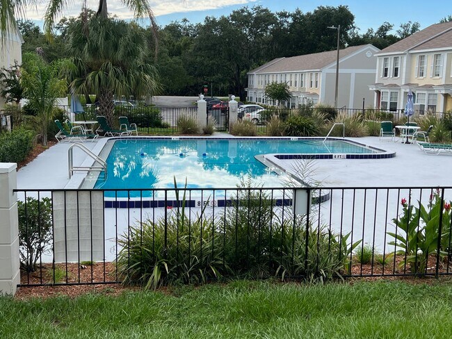 Photo - 13536 Embassy Park Ct