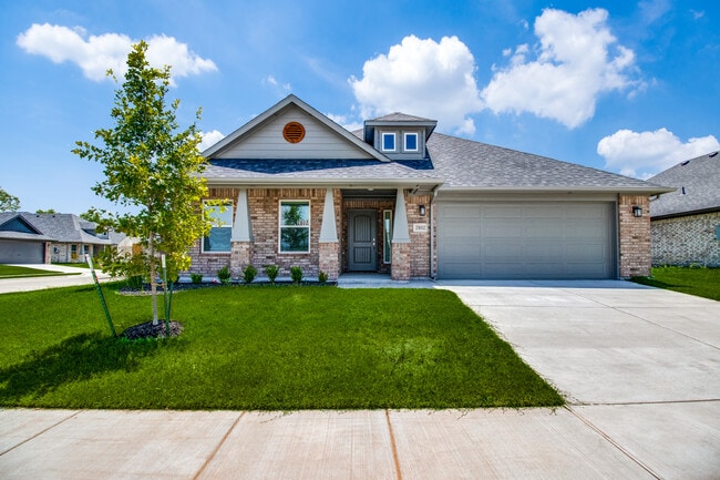 Building Photo - 2802 Clover Dr Rental
