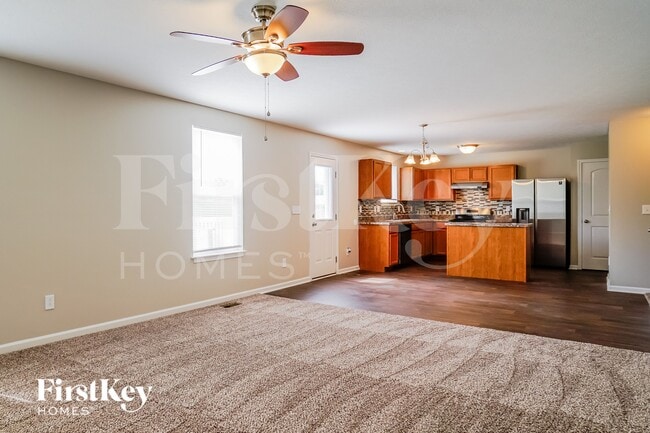 Photo - 2144 Greencrest Way