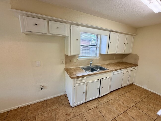Photo - 15811 Nutcracker Ct