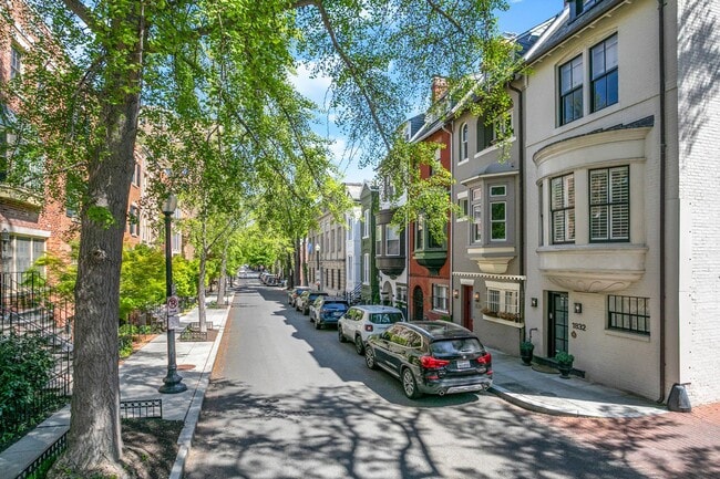 Photo - 1832 Corcoran St NW