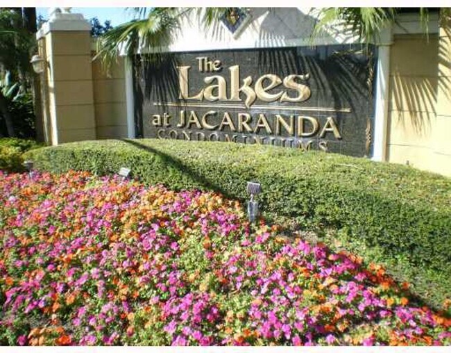 2Bed/2Bath Condo in Prime Location - 2Bed/2Bath Condo in Prime Location Unit 2-304