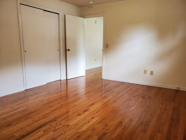 Photo - 77 Joseph St Unit 2