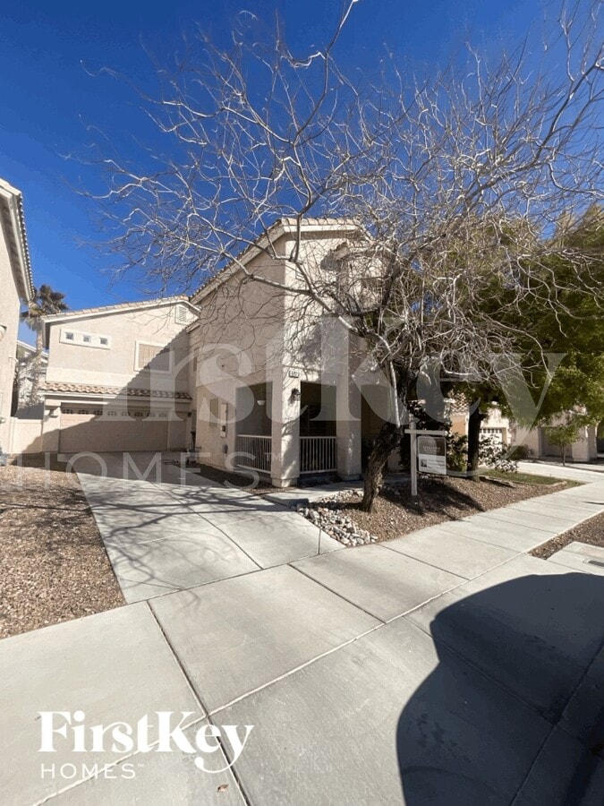 Photo - 8920 Snowtrack Ave