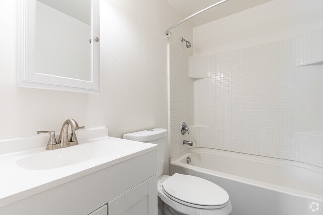 1BR, 1BA -510SF