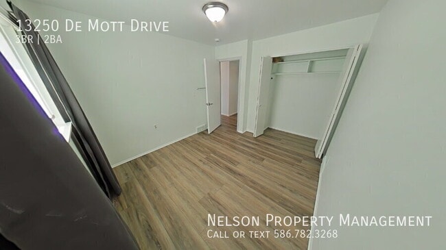 Photo - 13250 De Mott Dr