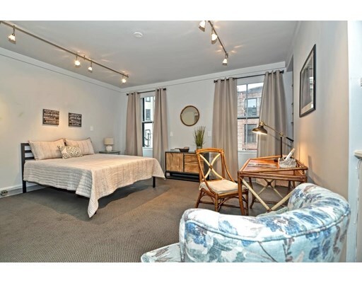 Photo - 43 Charles St Unit 2