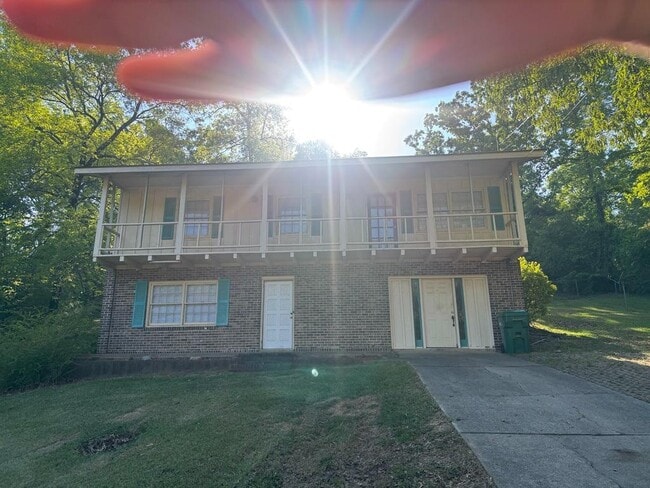 Photo - 115 Bay Valley Dr SW