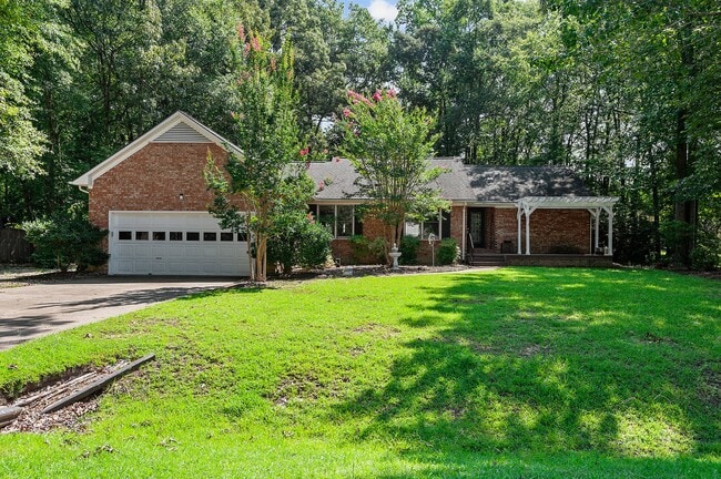 Building Photo - 103 Knollwood Ct