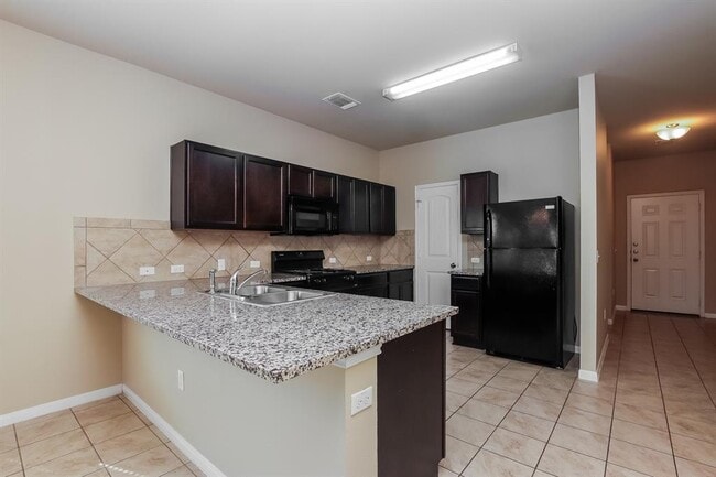 Photo - 1604 Atlas Rd