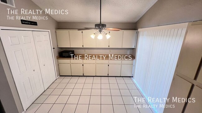 Photo - 153 Becky Thatcher Ct