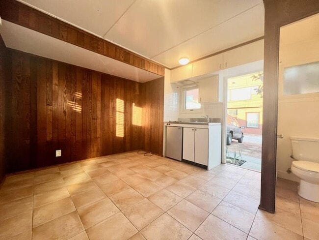 Photo - !!! OPEN HOUSE !!! - Sunday 4/12 - 2:00pm to 7:00pm Unidad 10