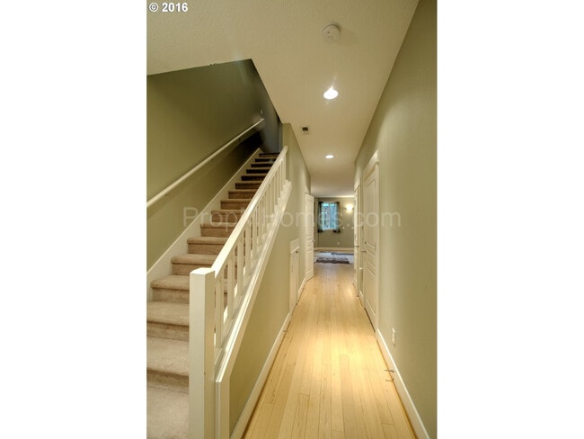 Photo - 9325 SW Jasper Dr