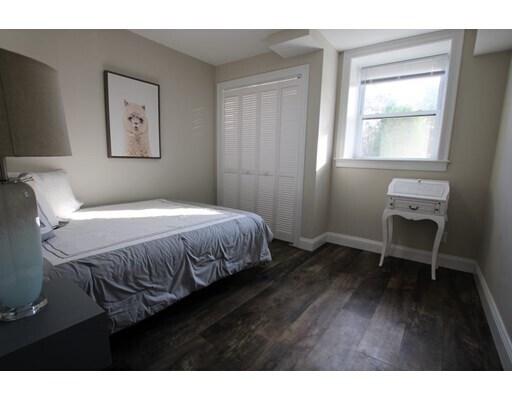 Photo - 59 Strathmore Rd