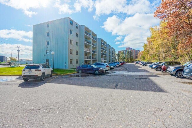 Photo - 652 MacDonald Ave Unit 209
