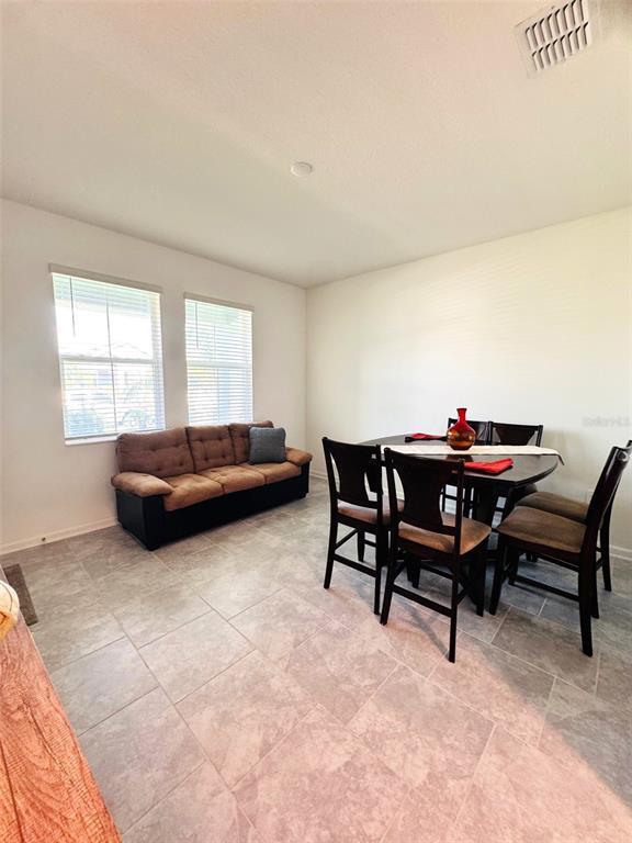 Photo - 142 Aces High Ln
