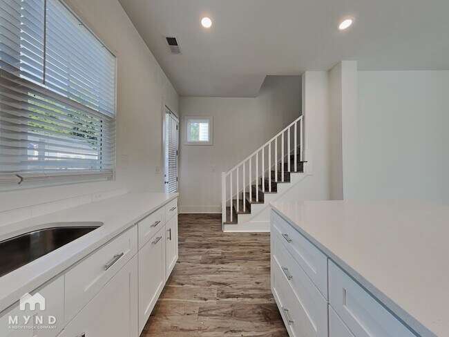 Photo - 1411 Walton Rd