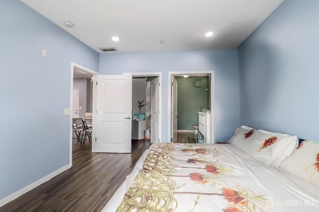 Photo - 613 Doral Ct