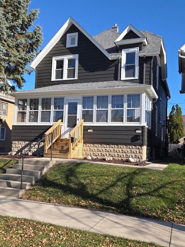 Photo - 1548 S 80th St