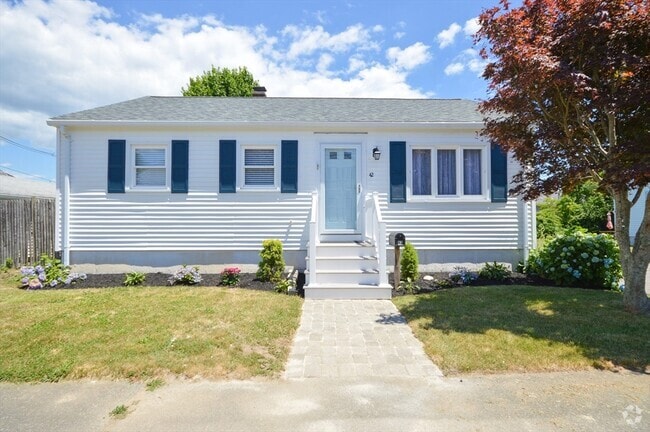 Building Photo - 42 Buttonwood Rd Rental