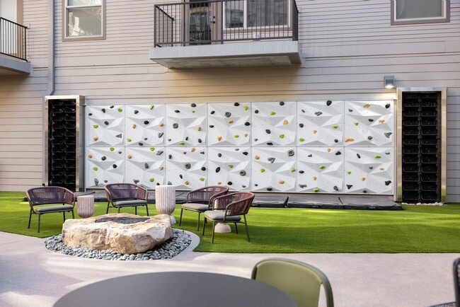 Photo - Alexan Evans Station