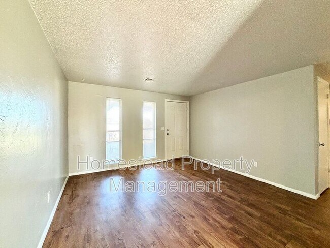 Photo - 408 NW 88th St