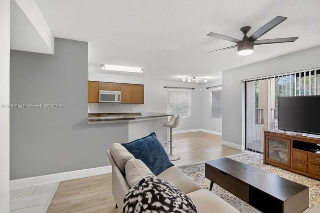 Photo - 9999 Summerbreeze Dr Unit 401