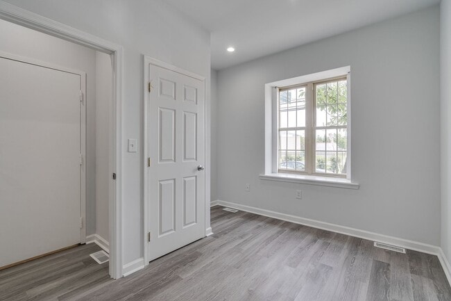 Photo - Brand New Luxury Temple Apartments Unidad 1