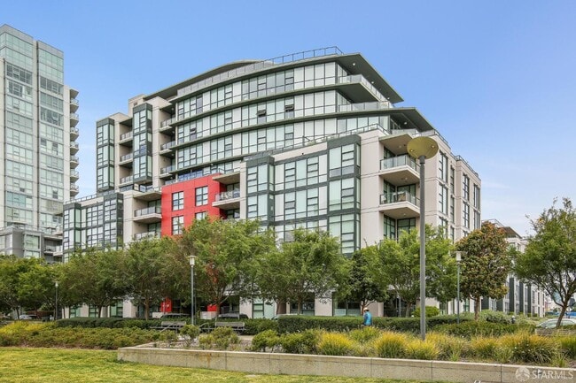 Building Photo - 330 Mission Bay Blvd North