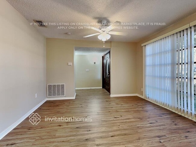 Photo - 2989 Kenilwick Dr S