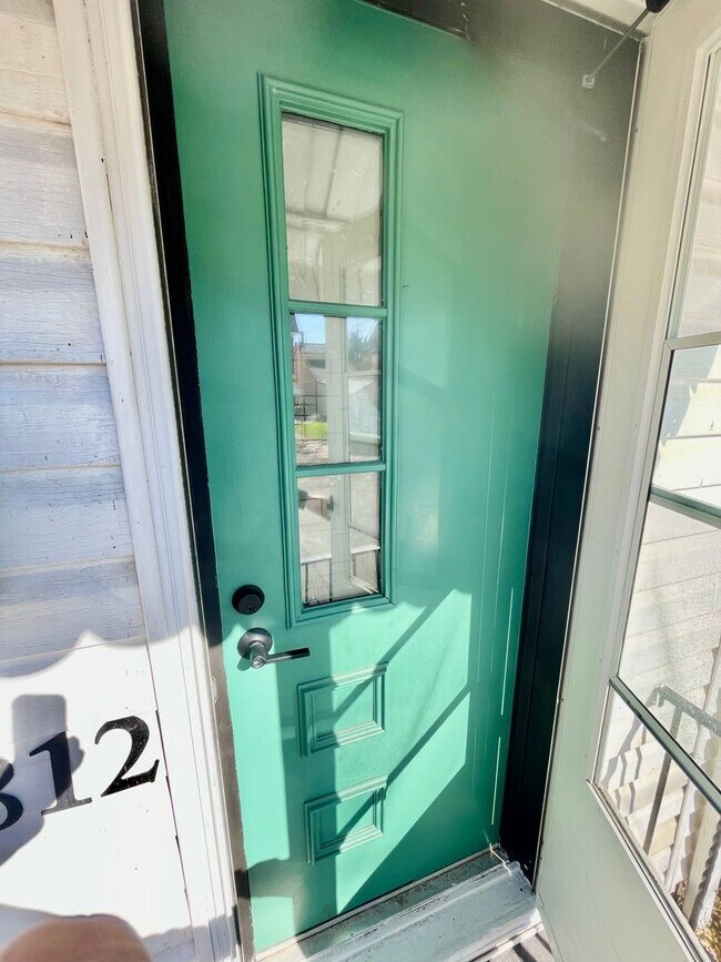 Photo - Comfort and Style Await - 3-bedroom, 2 bat...