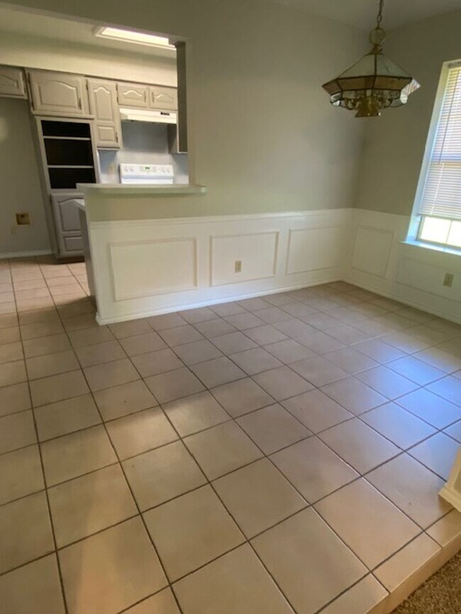 Photo - 3 BEDROOM 2 BATHROOM HOUSE IN DENTON