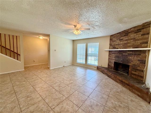 1301 Lovell Dr