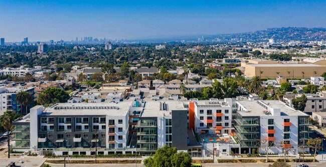 Qwil Apartments