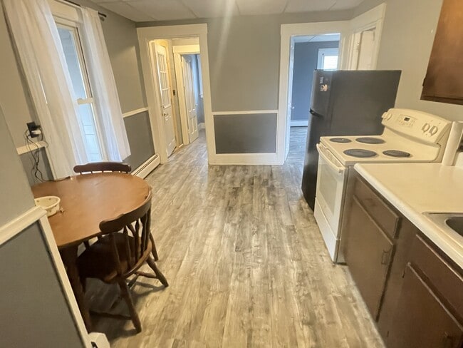 Building Photo - 9 Mt Vernon St