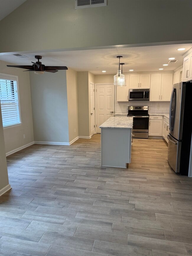 Photo - 8442 Farrah Ln