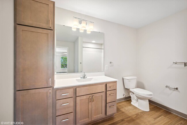 Photo - Ride Apartments